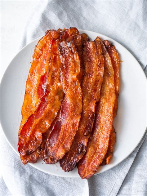 How does Crisp Bacon fit into your Daily Goals - calories, carbs, nutrition