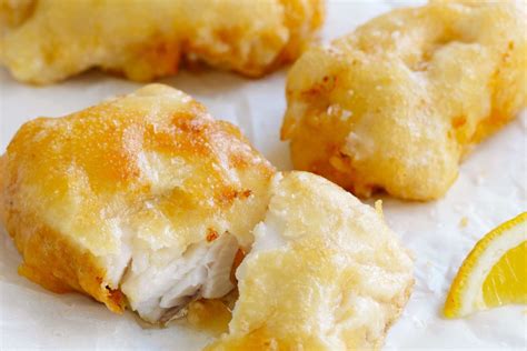 How does Crispy Battered Fish Fillets fit into your Daily Goals - calories, carbs, nutrition