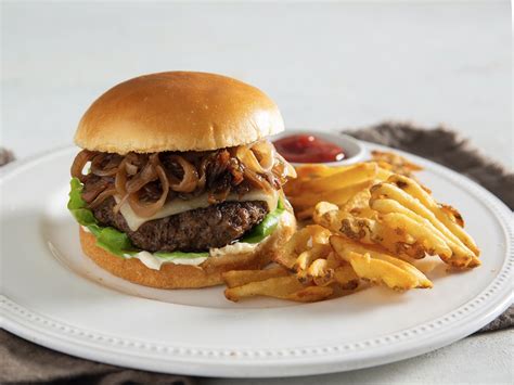 How does Crispy Onion Pepperjack Angus Burger fit into your Daily Goals - calories, carbs, nutrition