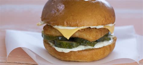 How does Crispy Pollock Sandwich fit into your Daily Goals - calories, carbs, nutrition