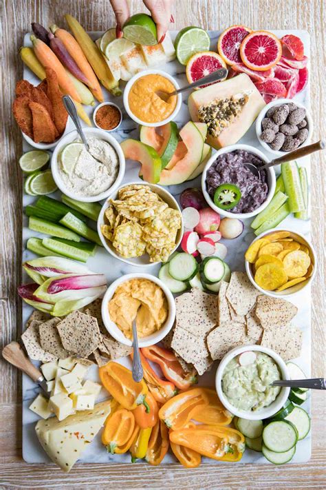 How does Crudite and Spreads fit into your Daily Goals - calories, carbs, nutrition