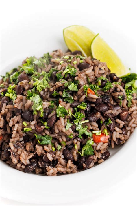 How does Cuban Black Beans and Rice fit into your Daily Goals - calories, carbs, nutrition