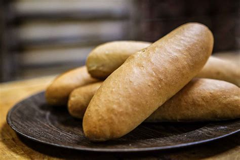 How does Cuban Stack Baguette Sub fit into your Daily Goals - calories, carbs, nutrition