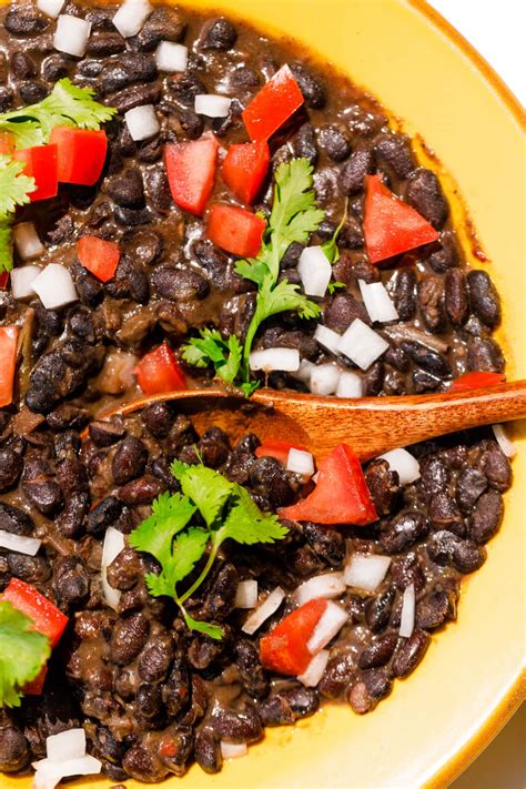 How does Cuban-Style Black Beans & Rice fit into your Daily Goals - calories, carbs, nutrition