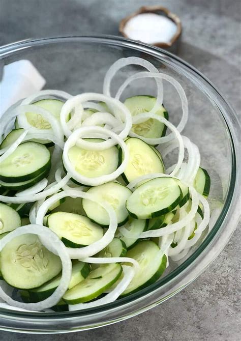 How does Cucumber Onion Salad fit into your Daily Goals - calories, carbs, nutrition