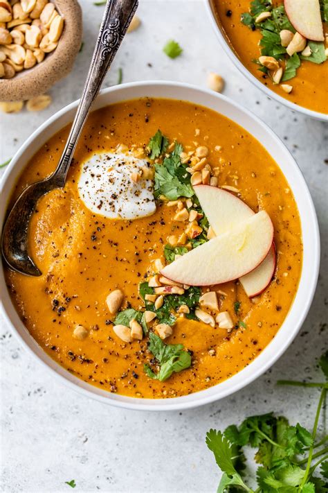 How does Curried Carrot Soup 12 oz fit into your Daily Goals - calories, carbs, nutrition