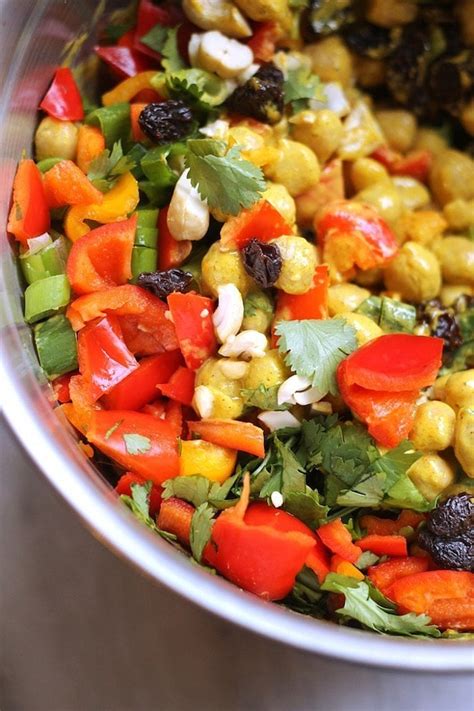 How does Curried Chickpea Salad fit into your Daily Goals - calories, carbs, nutrition