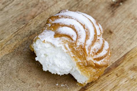 How does Custard Soft Cake fit into your Daily Goals - calories, carbs, nutrition