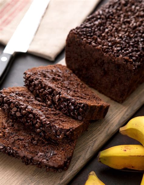 How does Dark Chocolate Bananas fit into your Daily Goals - calories, carbs, nutrition