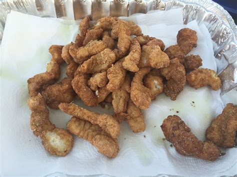 How does Deep Fried Catfish Strips fit into your Daily Goals - calories, carbs, nutrition