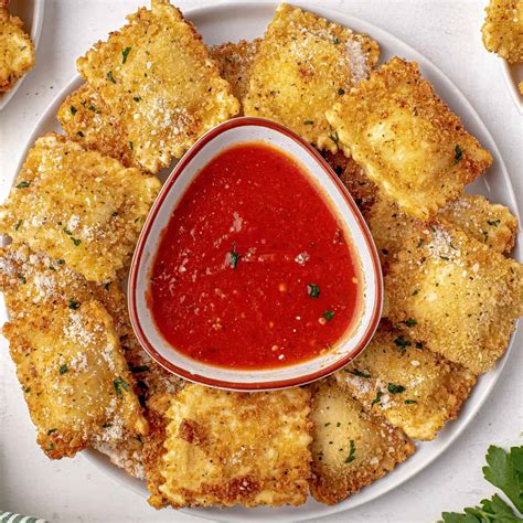 How does Deep Fried Ravioli with Sauce fit into your Daily Goals - calories, carbs, nutrition