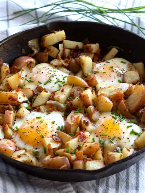 How does Denver Potato Egg Skillet fit into your Daily Goals - calories, carbs, nutrition