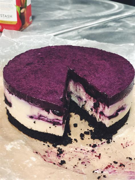 How does Dessert Bar Blueberry Oreo Chocolate Cheesecake HSP SLC=6x8 fit into your Daily Goals - calories, carbs, nutrition