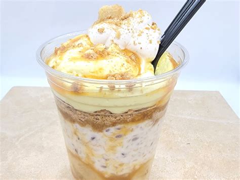 How does Dessert Parfait 12 oz Bananas Foster fit into your Daily Goals - calories, carbs, nutrition