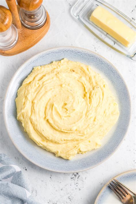 How does Dijon Mustard Mashed Potatoes fit into your Daily Goals - calories, carbs, nutrition