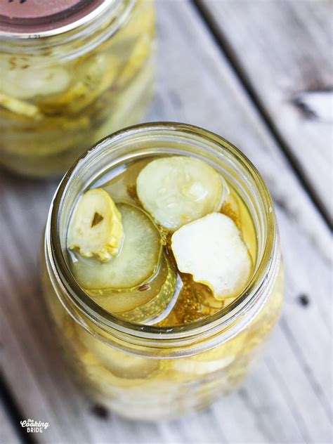 How does Dill Pickle Slices fit into your Daily Goals - calories, carbs, nutrition