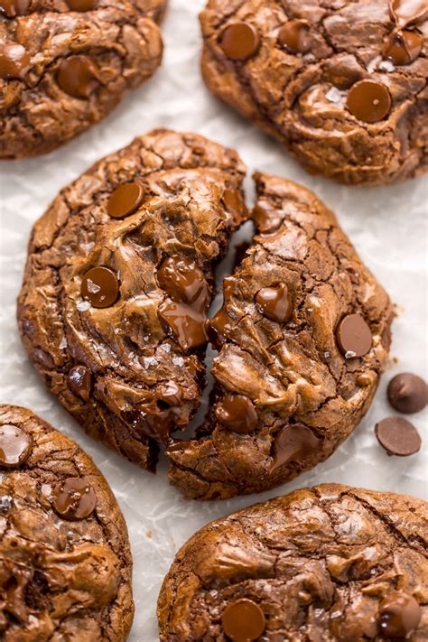 How does Double Fudge Cookie fit into your Daily Goals - calories, carbs, nutrition