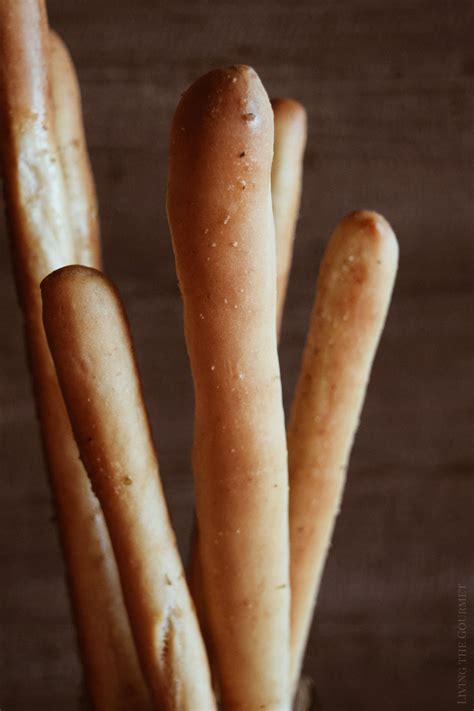 How does Dry Breadstick fit into your Daily Goals - calories, carbs, nutrition