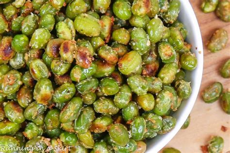 How does Dry Roasted Edamame fit into your Daily Goals - calories, carbs, nutrition