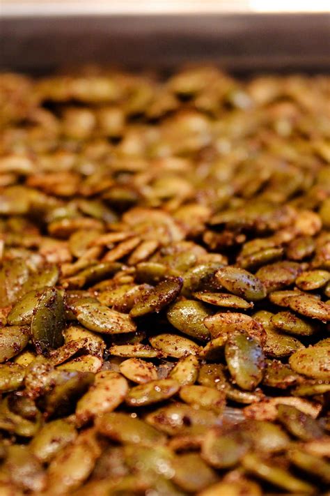 How does Dry Roasted Pepitas fit into your Daily Goals - calories, carbs, nutrition