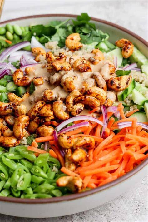 How does Edamame Nut Salad fit into your Daily Goals - calories, carbs, nutrition