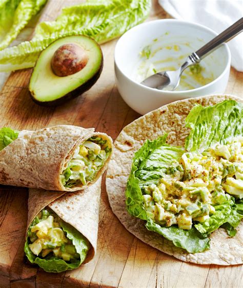 How does Egg Salad Wrap with Pasta Salad fit into your Daily Goals - calories, carbs, nutrition