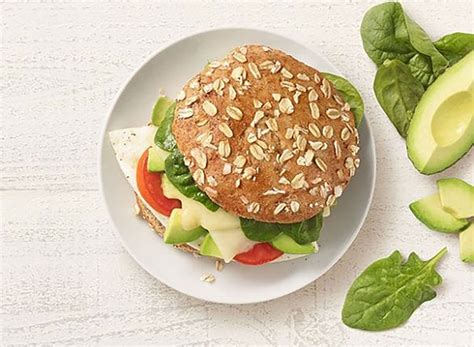 How does Egg White Spinach Sandwich Thin (18451.12) fit into your Daily Goals - calories, carbs, nutrition