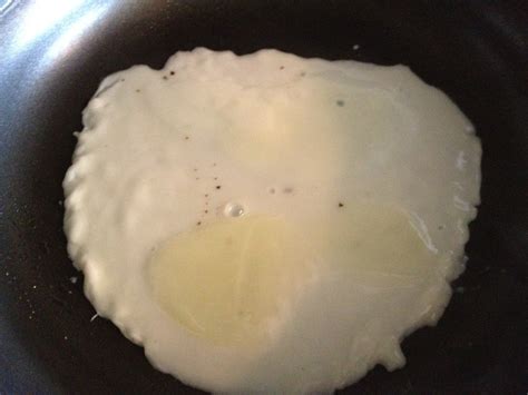 How does Egg Whites, Cheddar & Avocado fit into your Daily Goals - calories, carbs, nutrition