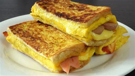 How does Egg and Cheese Sandwich fit into your Daily Goals - calories, carbs, nutrition