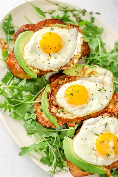 How does Egg and French Toastnut fit into your Daily Goals - calories, carbs, nutrition