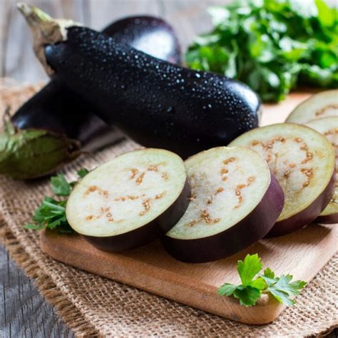 How does Eggplant & Goat Cheese Calzone fit into your Daily Goals - calories, carbs, nutrition