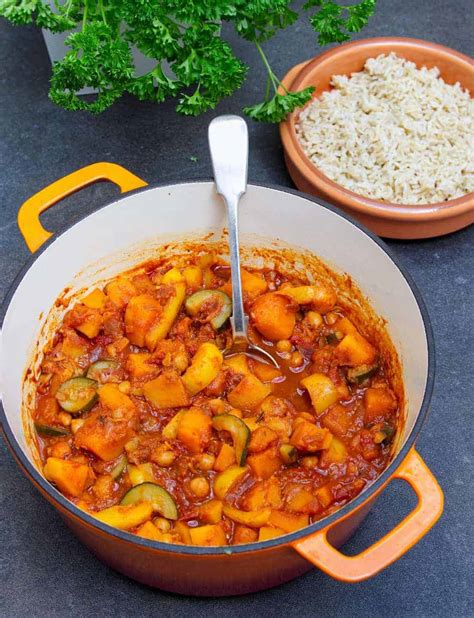 How does Eggplant and Butternut Squash Tagine fit into your Daily Goals - calories, carbs, nutrition