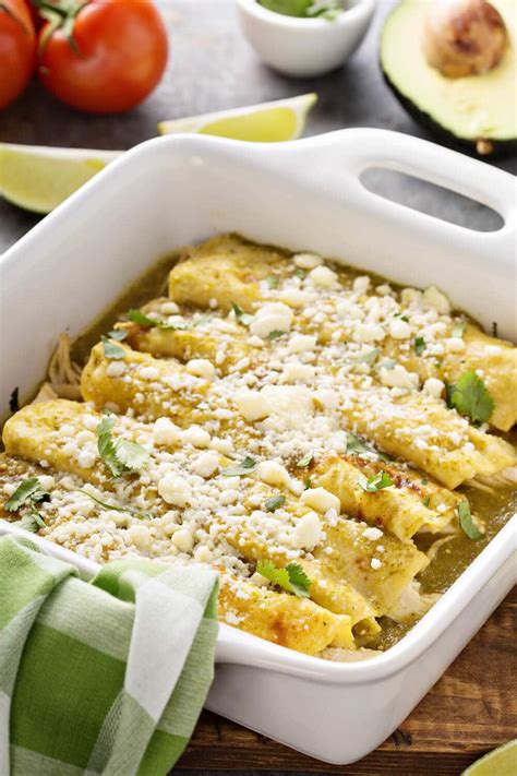 How does Enchilada Verde Chicken & Cheese fit into your Daily Goals - calories, carbs, nutrition