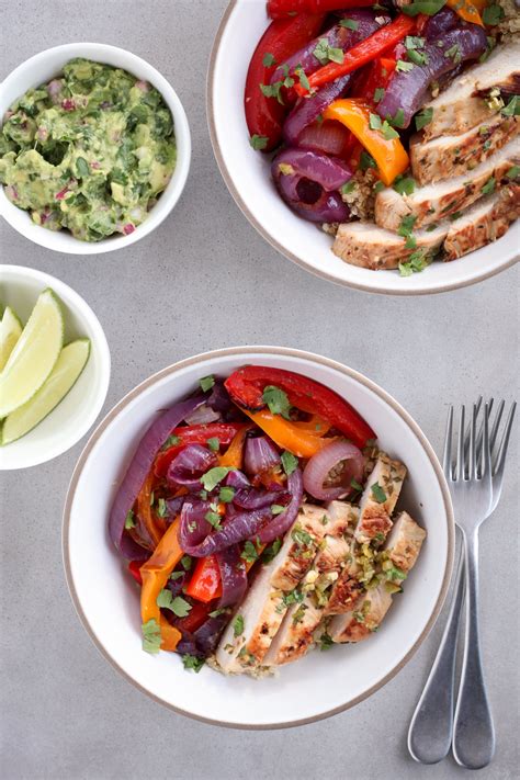How does Fajita Bowl fit into your Daily Goals - calories, carbs, nutrition