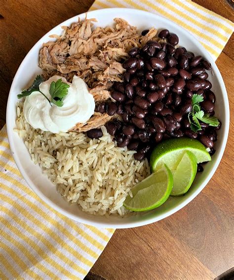 How does Far East Carnitas Rice Bowl fit into your Daily Goals - calories, carbs, nutrition