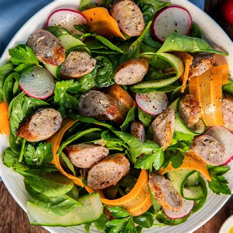 How does Farmhouse Salad fit into your Daily Goals - calories, carbs, nutrition