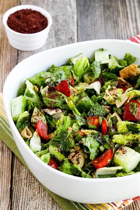 How does Fattoosh Salad with dressing fit into your Daily Goals - calories, carbs, nutrition