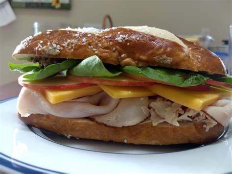 How does Festive Turkey Sandwich fit into your Daily Goals - calories, carbs, nutrition