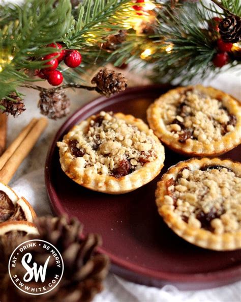 How does Filo Mincemeat Pie with Crumble Topping fit into your Daily Goals - calories, carbs, nutrition