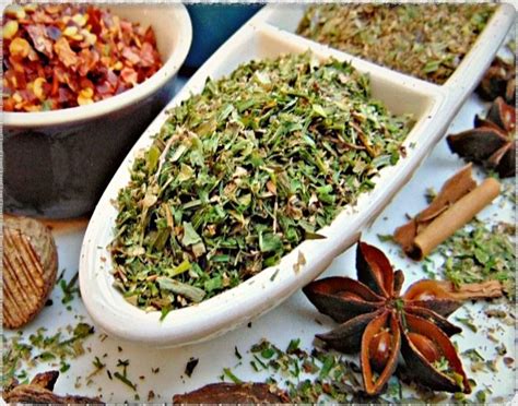 How does Fine Herb & Cheese Omelet fit into your Daily Goals - calories, carbs, nutrition