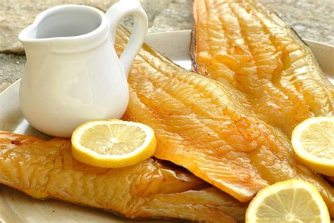 How does Fish, haddock, smoked fit into your Daily Goals - calories, carbs, nutrition