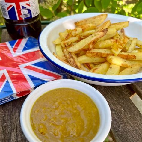 How does Fish and Chip Shop-Curry Sauce fit into your Daily Goals - calories, carbs, nutrition