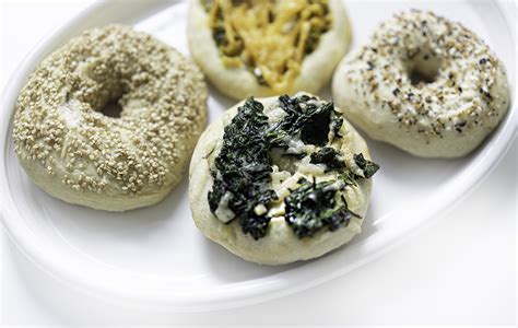 How does Florentine Bagel Melt fit into your Daily Goals - calories, carbs, nutrition