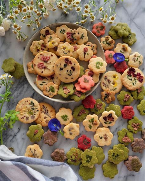 How does Flower Cookie fit into your Daily Goals - calories, carbs, nutrition