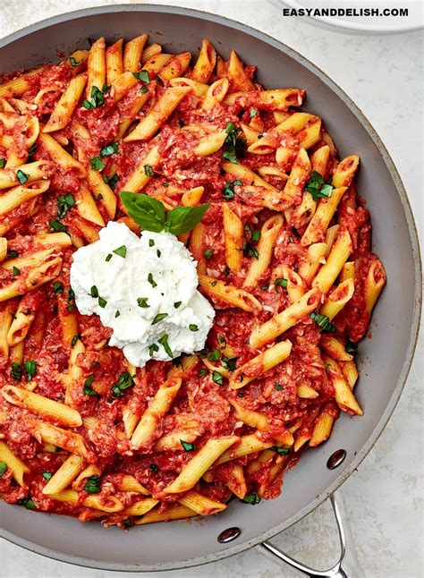 How does Four Cheese Penne fit into your Daily Goals - calories, carbs, nutrition