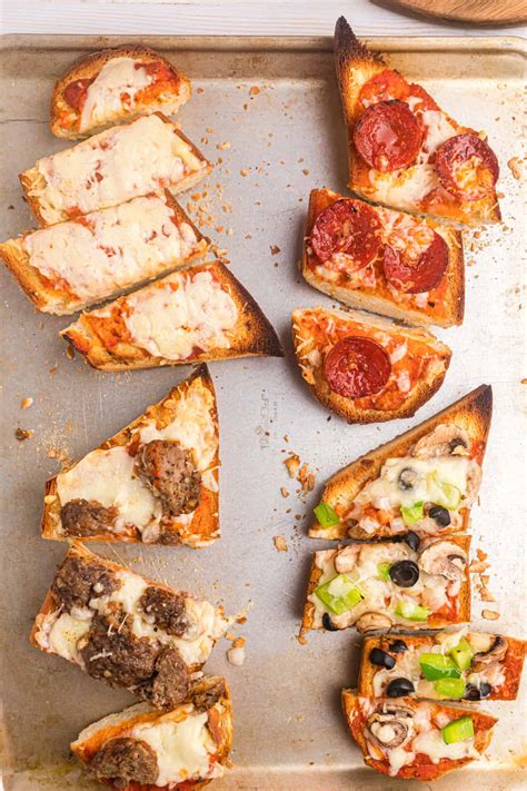 How does French Bread Pizza fit into your Daily Goals - calories, carbs, nutrition