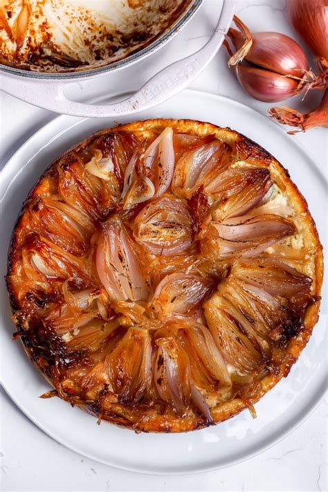 How does French Onion Tart fit into your Daily Goals - calories, carbs, nutrition