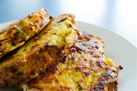 How does French Toast Zucchini & Carrot Bread 2 SLC fit into your Daily Goals - calories, carbs, nutrition