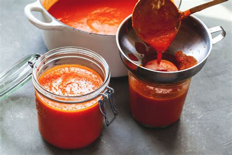 How does French Tomato Sauce fit into your Daily Goals - calories, carbs, nutrition