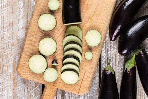 How does Fresh Cubed Eggplant (78675.0) fit into your Daily Goals - calories, carbs, nutrition